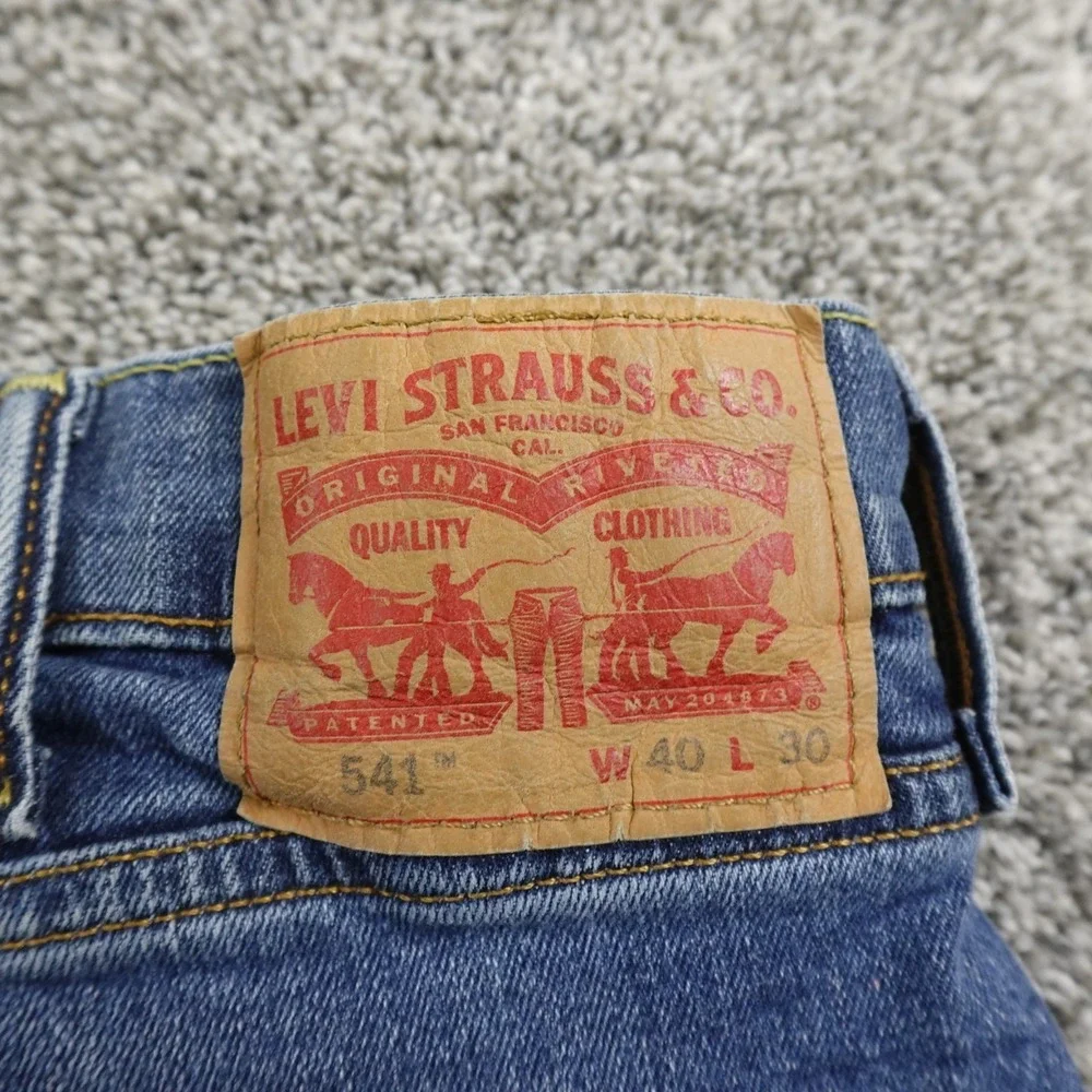 Levis Jeans Mens 40X30 Dark Blue Denim Pants 541 Athletic Taper Flex Stretch Dad - Picture 13 of 14
